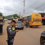 Operação retirada dos veículos sem uso nas ruas de Lajinha MG