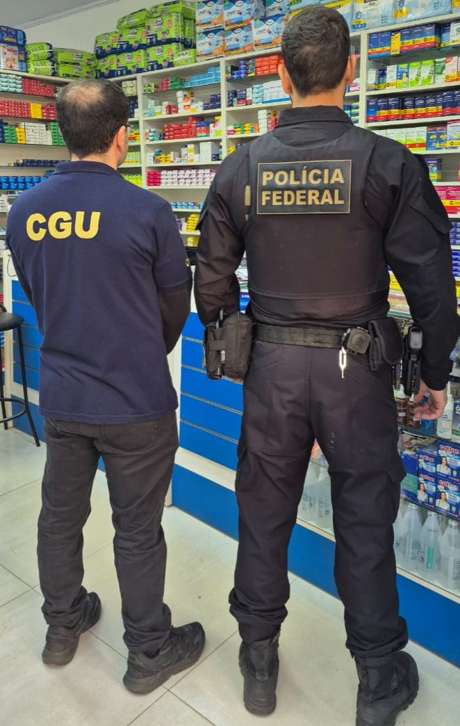A Polícia Militar  apreendeu 3 motos durante uma operação contra rachas e manobras perigosas