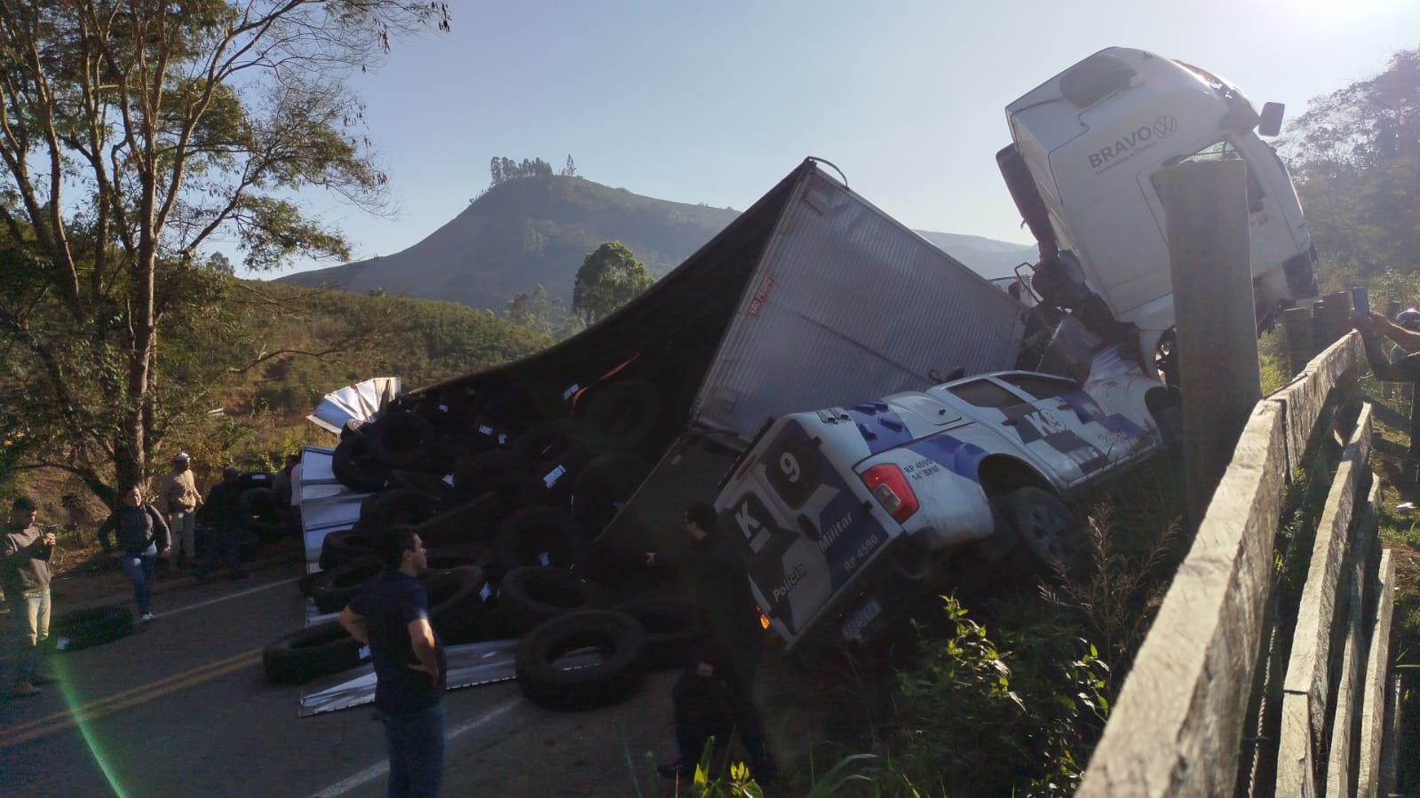 PCMG e Prefeitura Municipal inauguram Posto de Identificação em Chalé-MG para emissão da Nova Carteira de Identidade Nacional