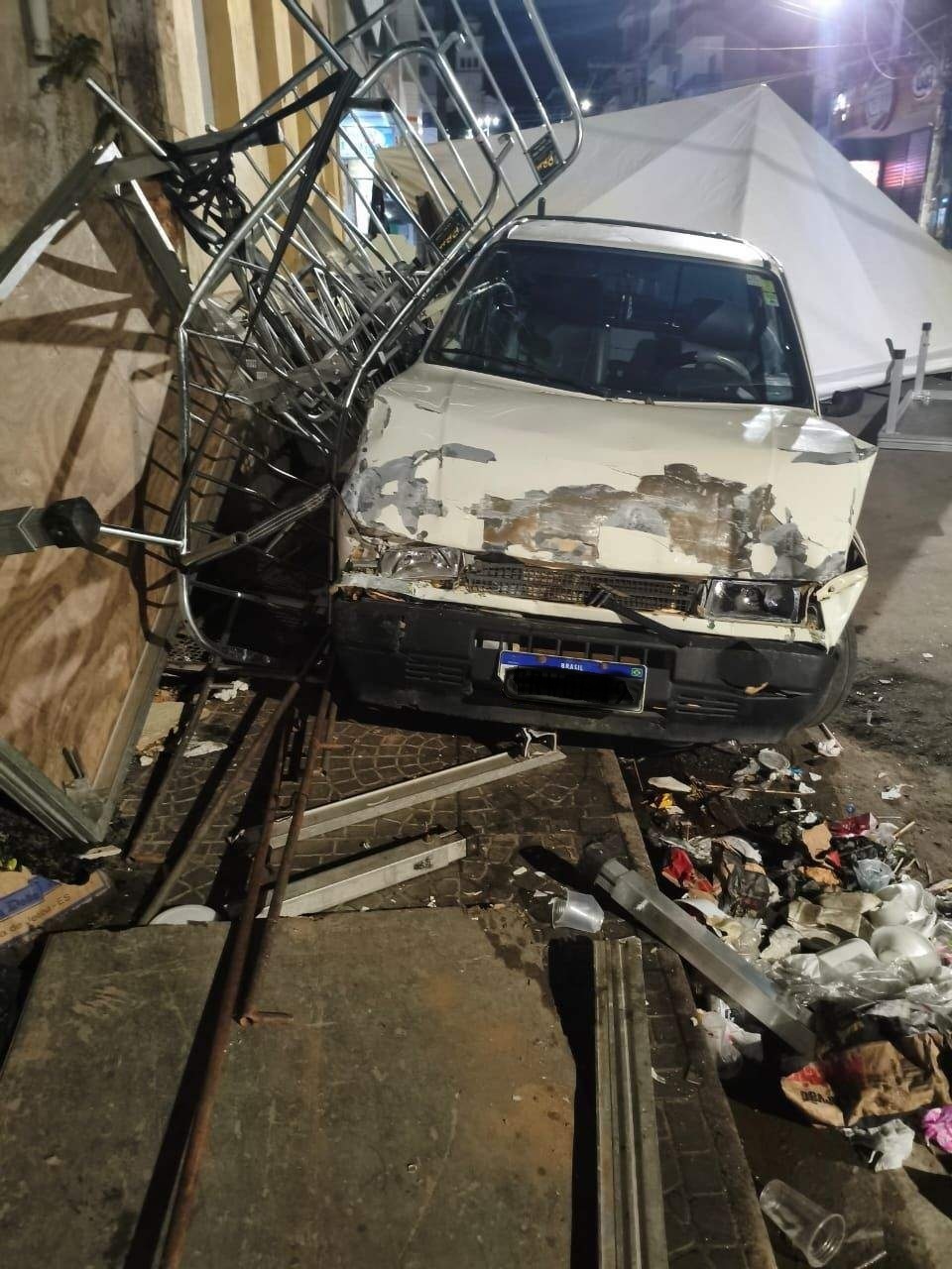 Homem sofre tentativa de homicídio dentro de açougue em Iúna