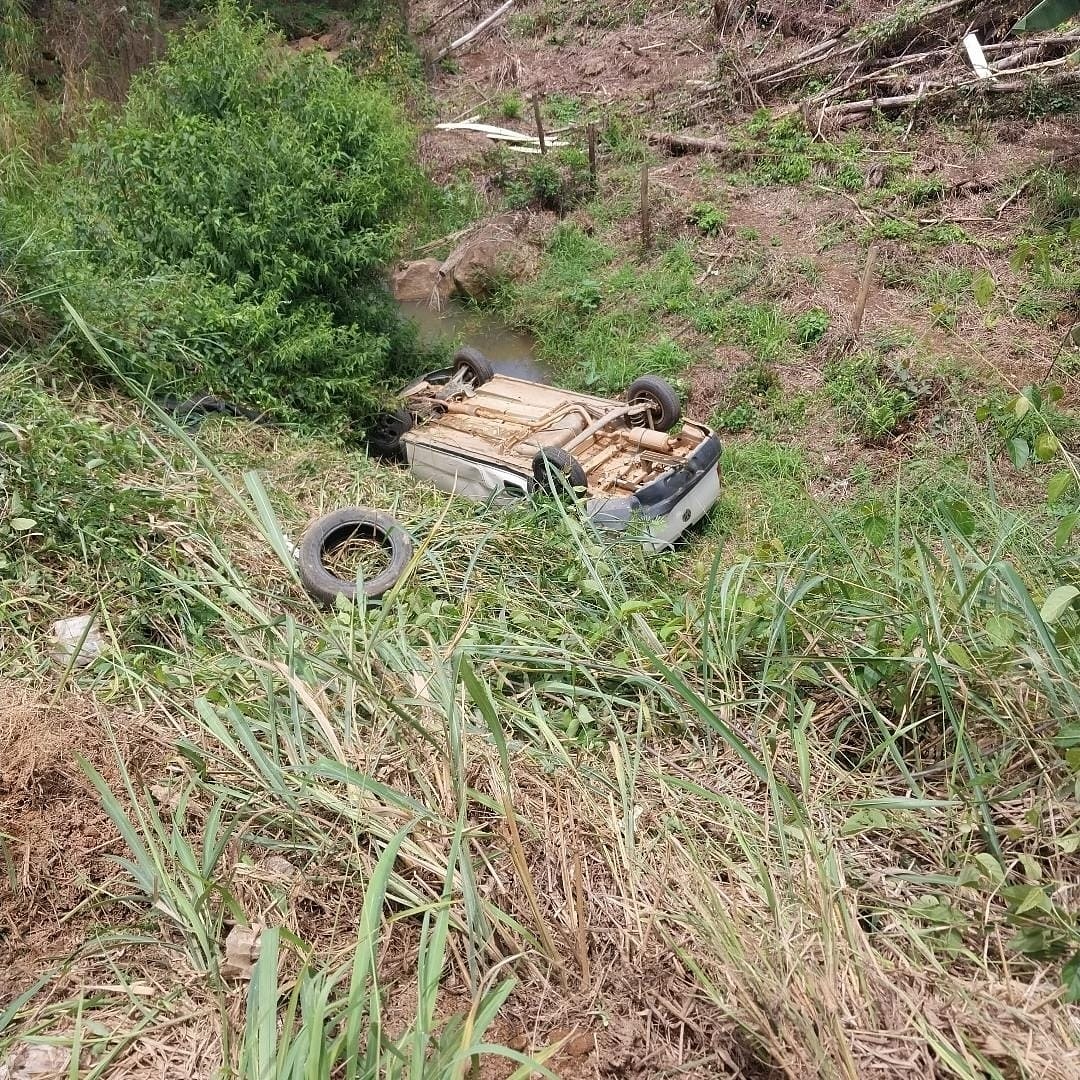 Caminhoneiro de Manhuaçu morre em acidente em Desterro do Melo