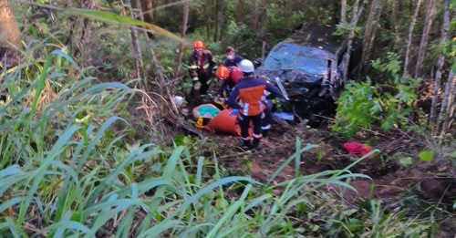 Homem é morto com golpes de pá na cabeça em Chalé