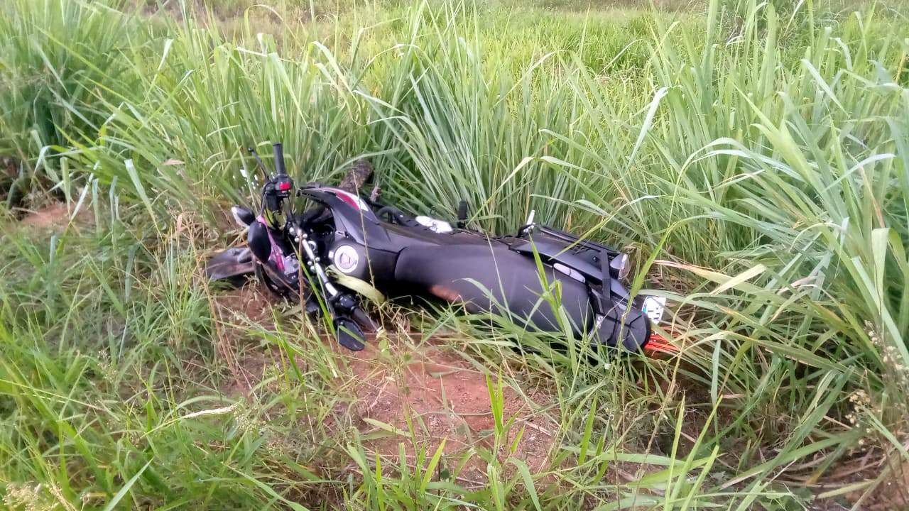Funcionário de bar ajuda motociclista após queda e é morto a tiros no ES
