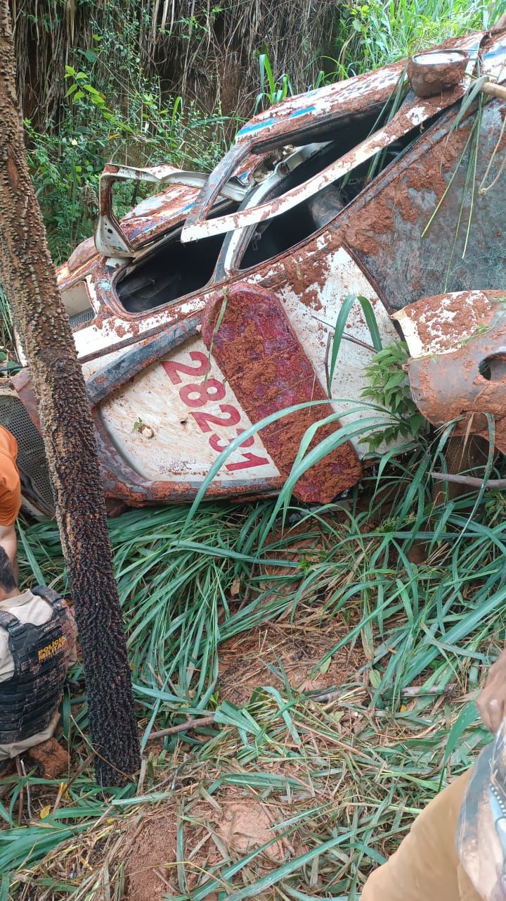 Funcionário é suspeito de furtar R$ 13 mil de restaurante em Martins Soares