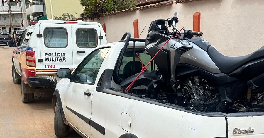 Colisão entre carreta e carros deixa feridos na BR-116 em Manhuaçu